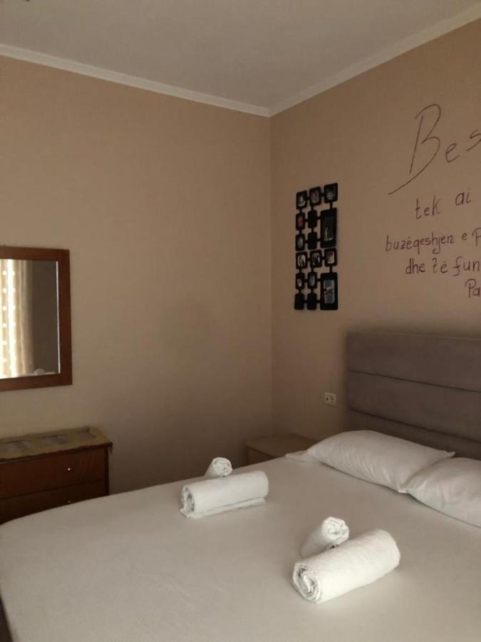 Villa 151 Sarandë Esterno foto