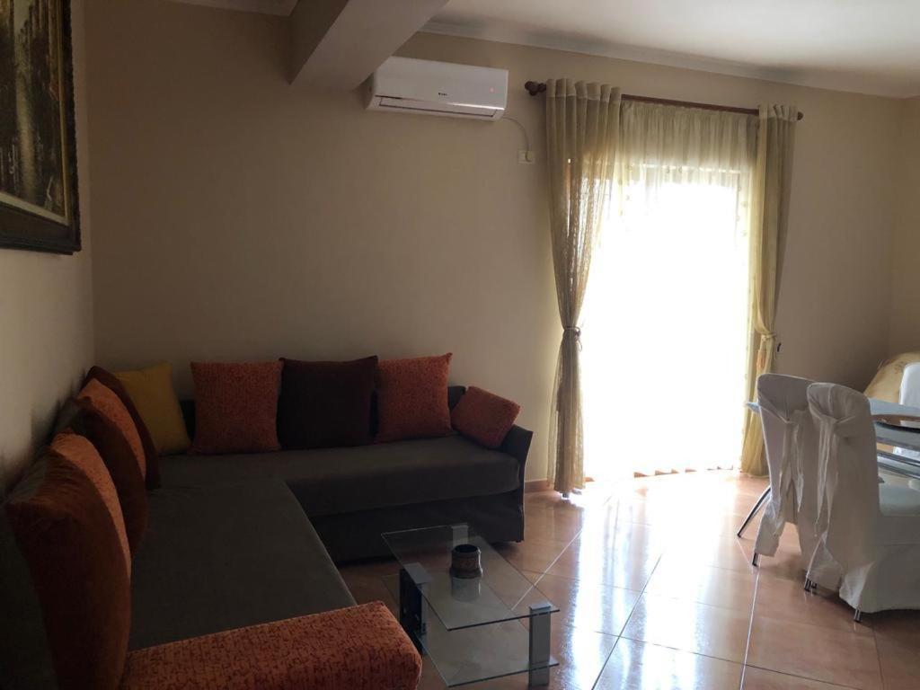 Villa 151 Sarandë Esterno foto