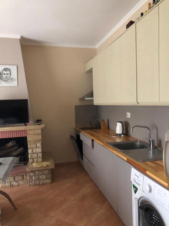 Villa 151 Sarandë Esterno foto
