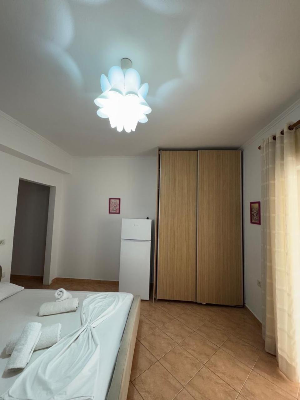 Villa 151 Sarandë Esterno foto