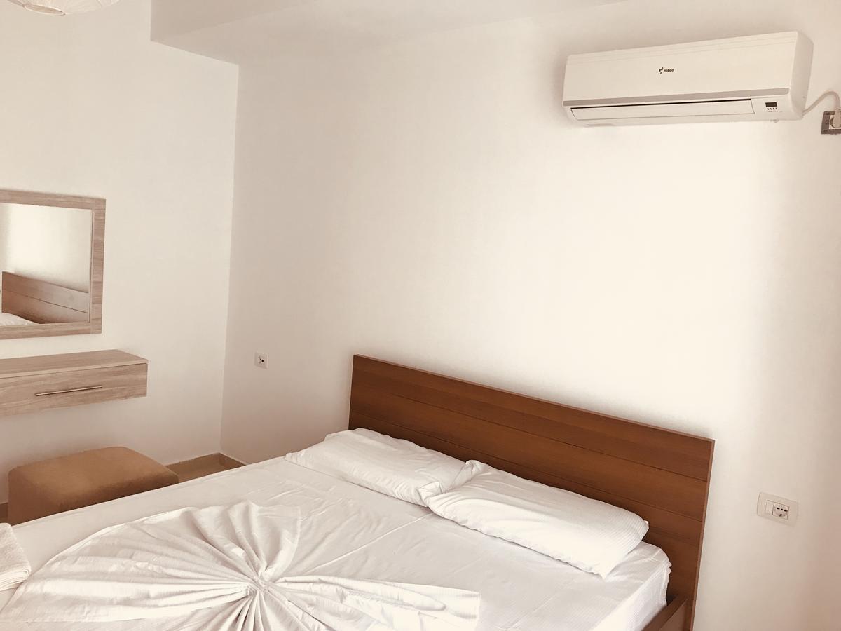 Villa 151 Sarandë Esterno foto