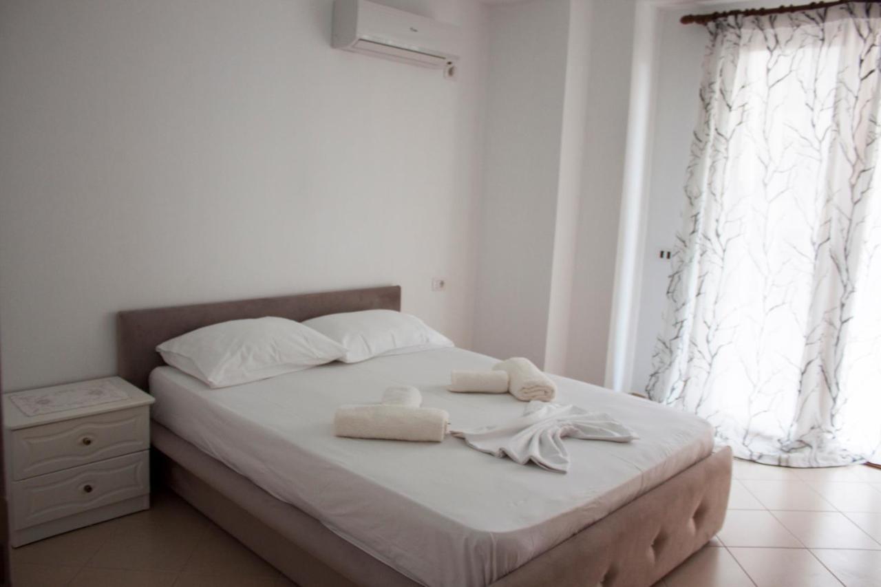 Villa 151 Sarandë Esterno foto