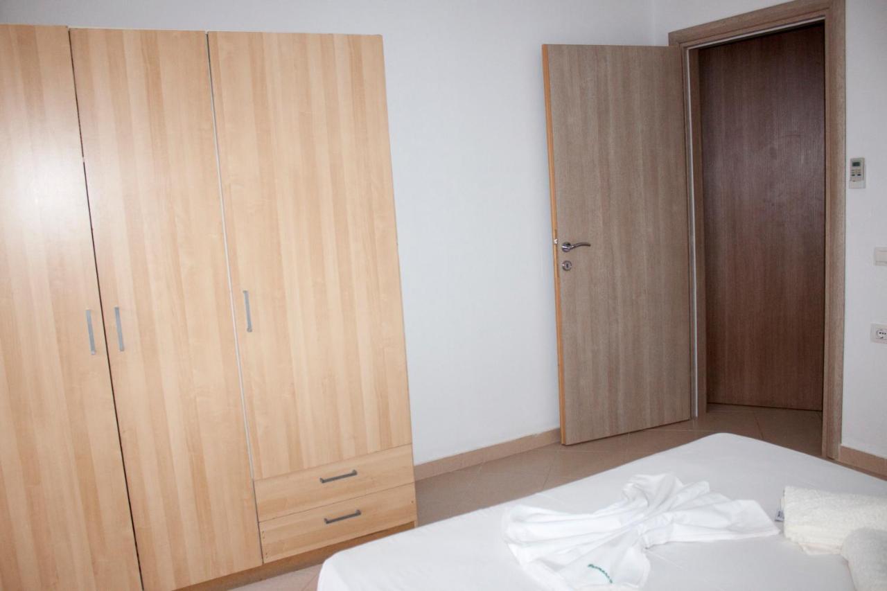 Villa 151 Sarandë Esterno foto