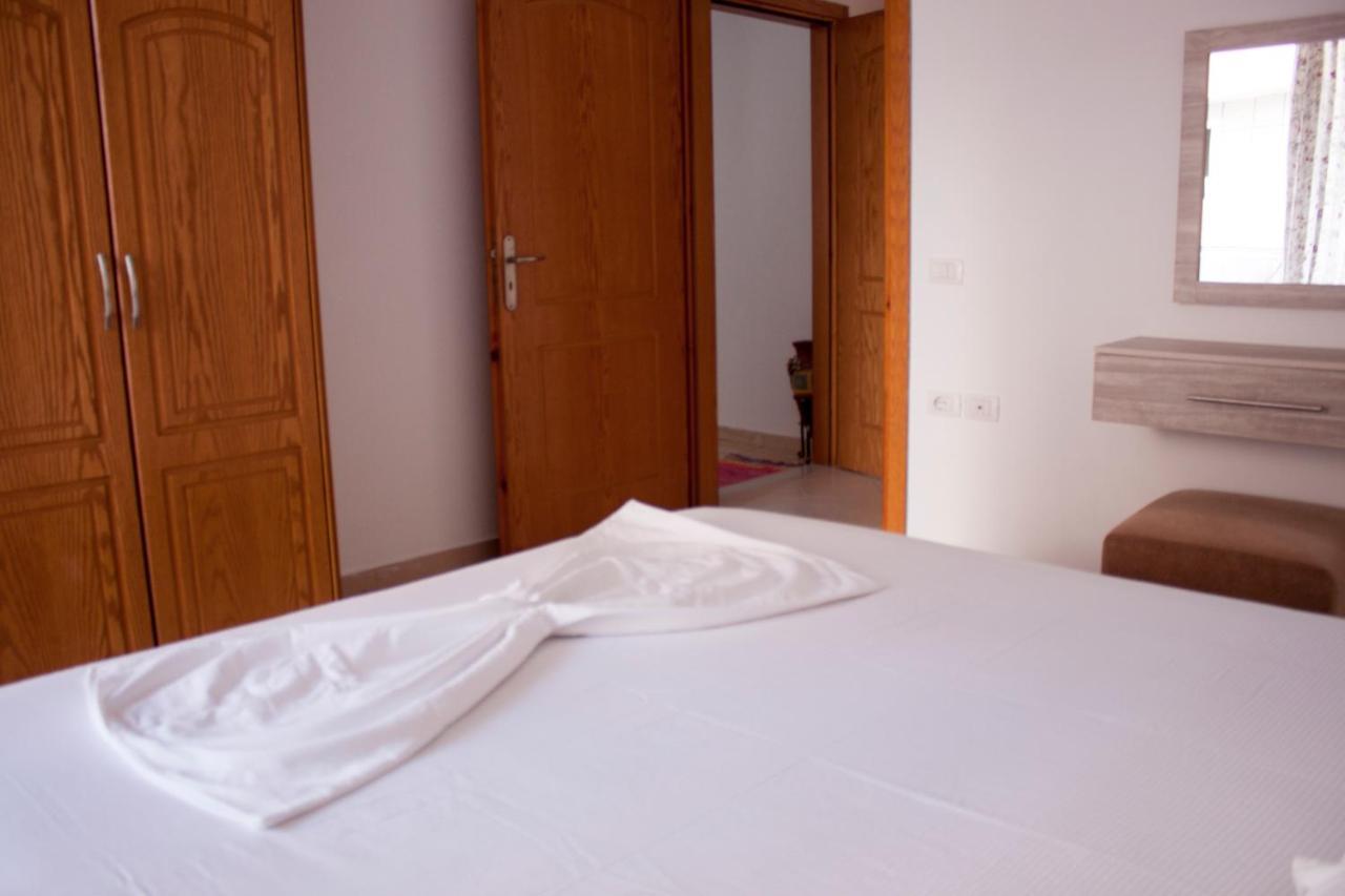 Villa 151 Sarandë Esterno foto